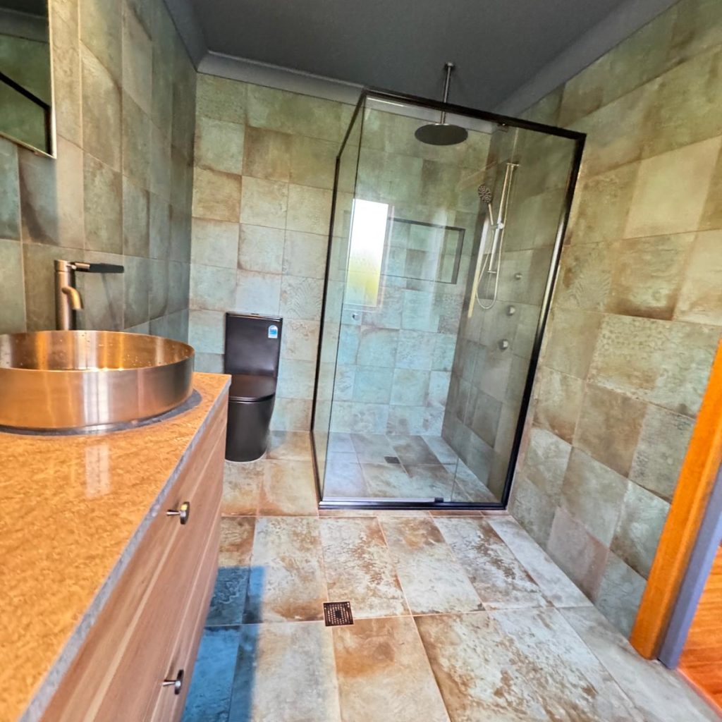 Bathroom Renovations (12)