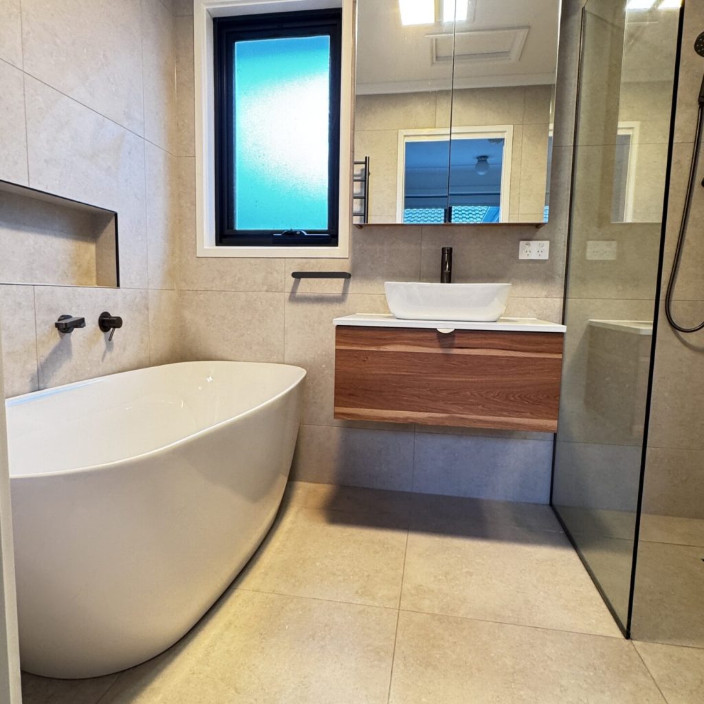 Bathroom Renovations (24)